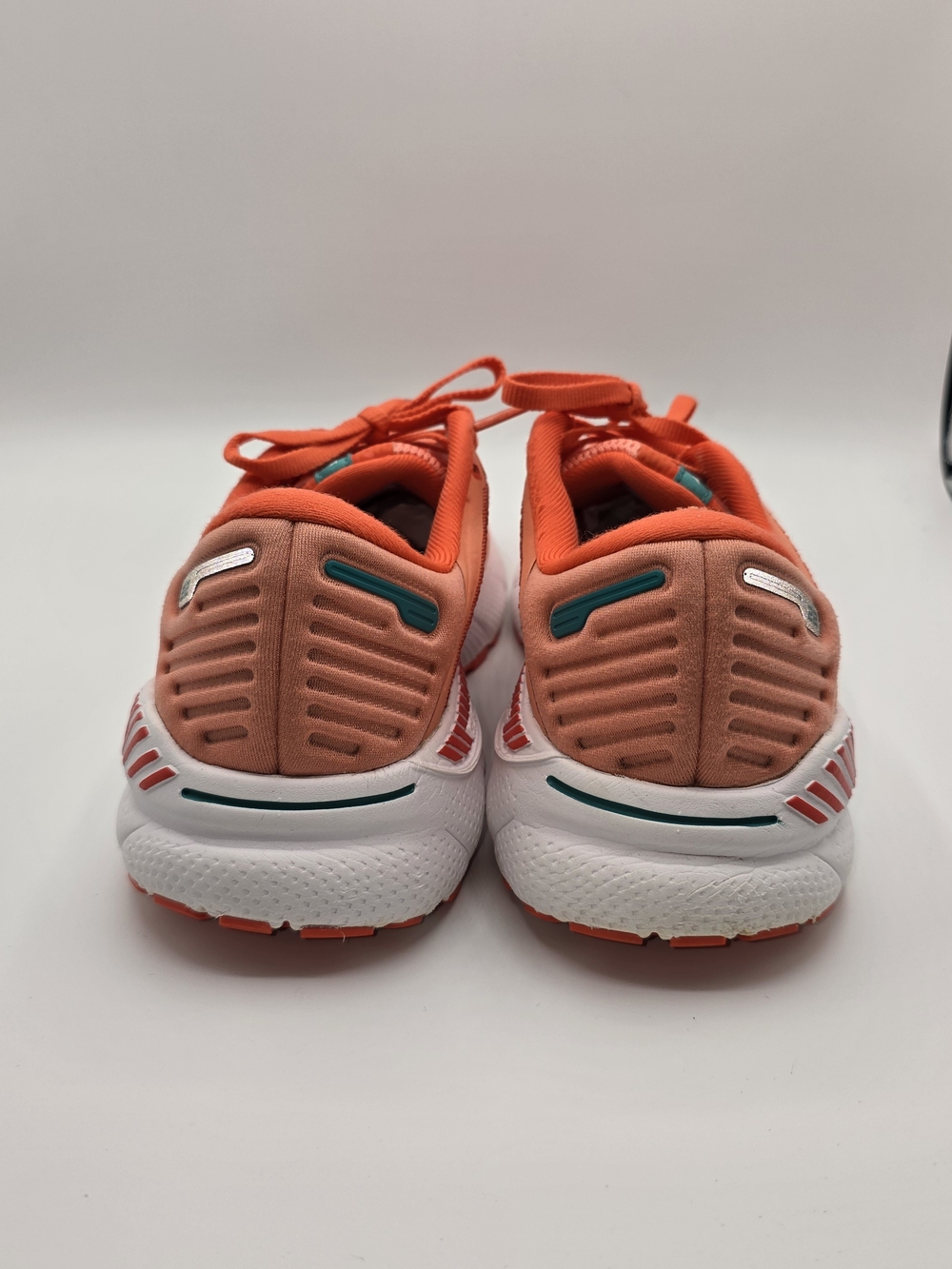 Brooks Women’s 9 Running Walking Gym Jogging Comfort Shoes - Coral Teal - Picture 4 of 9